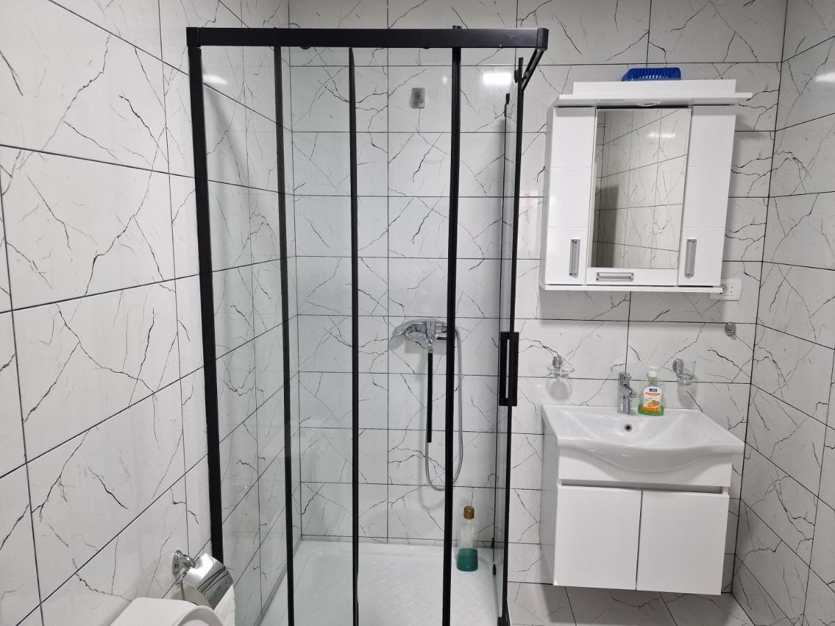 Apartman Tolosi Podgorica Extérieur photo